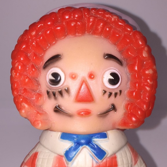 Vintage Raggedy Andy Squeaker Doll Toy 6” Plastic - Picture 5 of 9
